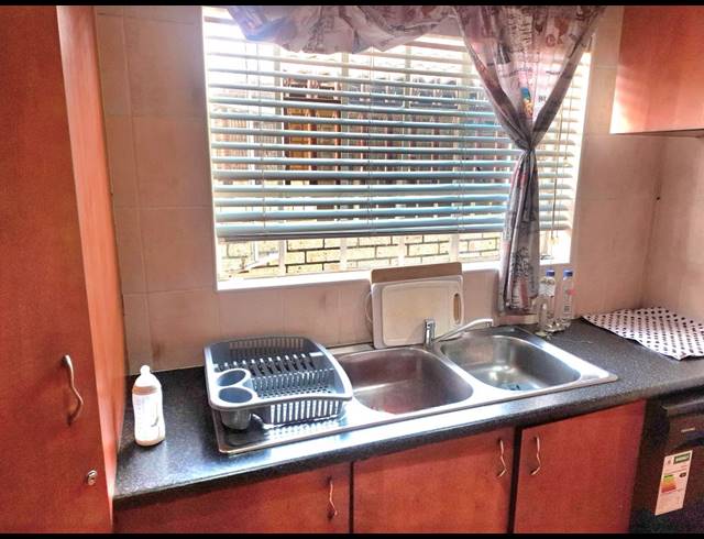 3 BEDROOM SECTIONAL TITLE FOR SALE IN EIKE PARK